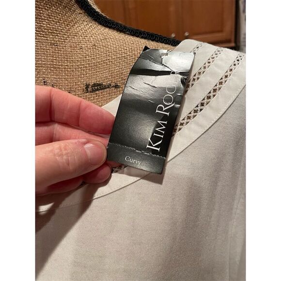 Kim Rogers Women's 2XL White Off Shoulder Blouse Lace Detail Summer - Picture 3 of 9